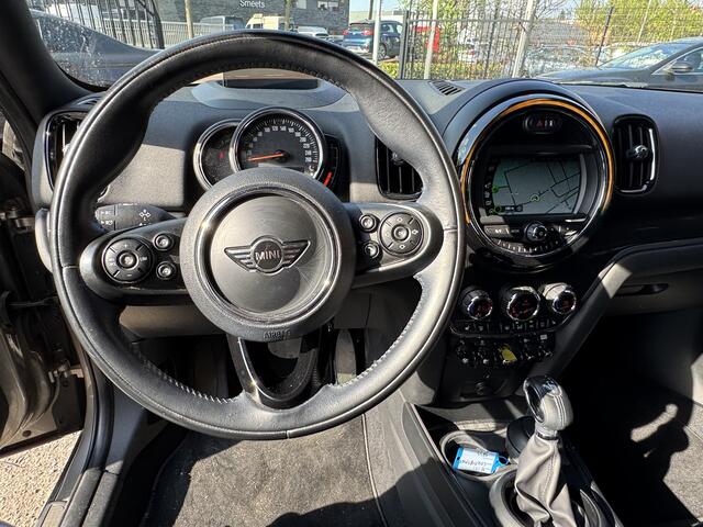 Mini COUNTRYMAN Mini 2.0 Cooper S E ALL4 // HARMAN / KARDON AUDIO // NAVI // CAMERA // PANO/SCHUIFKANTELDAK // PDC
