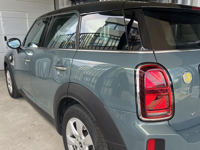 Mini COUNTRYMAN Mini Cooper S E ALL4 MINI Yours | LEDER | SCHUIF/KANTELDAK | CARPLAY/ANDROID | CAMERA | NAVI | ADAPTIVE CRUISE CONTROL | KEYLESS | CLIMATE CONTROL | PDC V+A | LMV | STOELVERWARMING