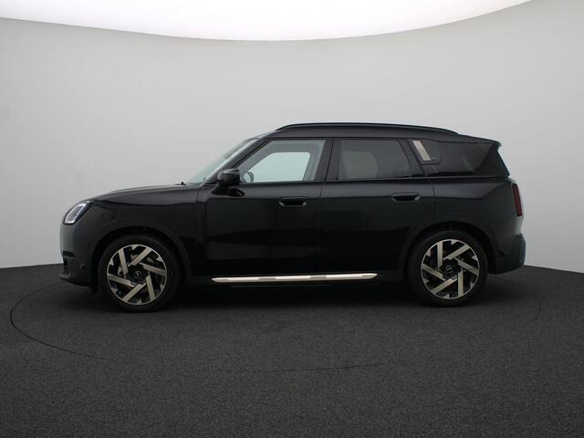 Mini COUNTRYMAN SE ALL4 Favoured + Package L