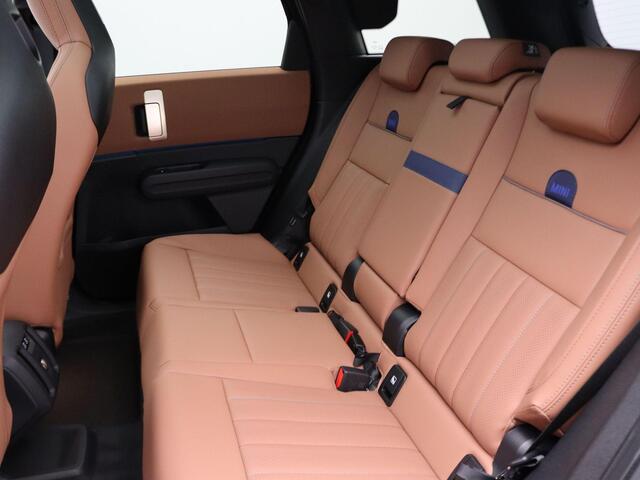 Mini COUNTRYMAN SE ALL4 Favoured + Package L