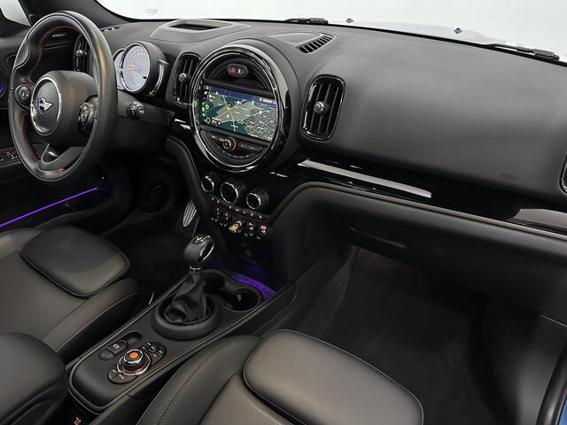Mini COUNTRYMAN Mini Cooper S E ALL4 JCW Plug In Hybrid PHEV | Panodak | Adaptive Cruise | Head Up | Harman Kardon | Lederen Sportstoelen | 19"L.M | Sfeerverlichting | Keyless |