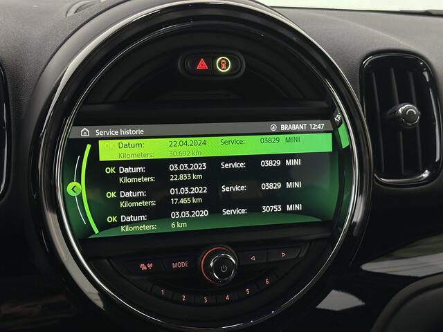 Mini COUNTRYMAN Mini Cooper S E ALL4 JCW Plug In Hybrid PHEV | Panodak | Adaptive Cruise | Head Up | Harman Kardon | Lederen Sportstoelen | 19"L.M | Sfeerverlichting | Keyless |