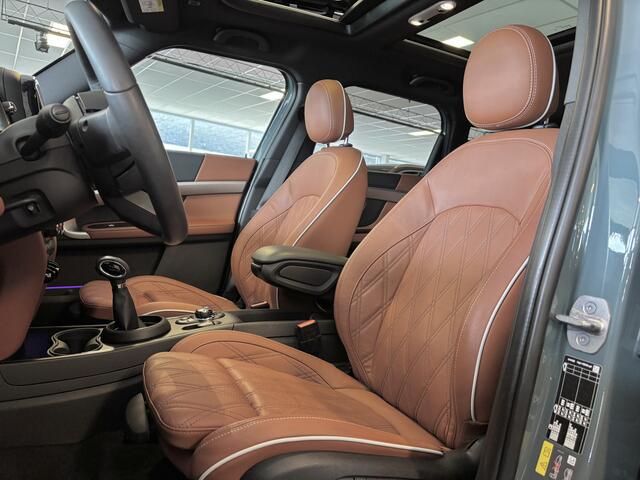Mini COUNTRYMAN 2.0 Cooper SE Hybrid ALL4 / Panodak / Elek stoelen + mem / Chester / Stuur- en Stoelverwarming / HeadUp / ACC / Dab+ / Apple Carplay - Sage Green -