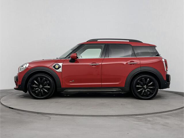 Mini COUNTRYMAN 2.0 Cooper S E ALL4 Chili AWD | Stoelverwarming | Achteruitrijcamera | Parkeersensoren |
