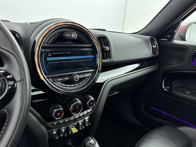 Mini COUNTRYMAN 2.0 Cooper S E ALL4 Chili AWD | Stoelverwarming | Achteruitrijcamera | Parkeersensoren |