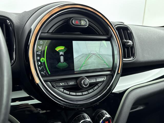Mini COUNTRYMAN 2.0 Cooper S E ALL4 Chili AWD | Stoelverwarming | Achteruitrijcamera | Parkeersensoren |