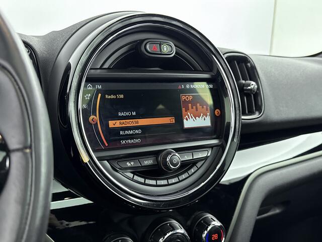 Mini COUNTRYMAN 2.0 Cooper S E ALL4 Chili AWD | Stoelverwarming | Achteruitrijcamera | Parkeersensoren |