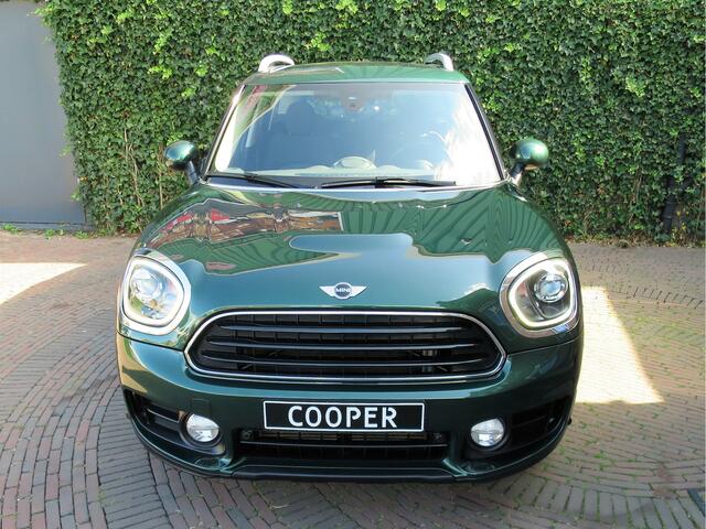 Mini COUNTRYMAN 1.5 Cooper Chili F60 met Navi, Park ass, Keyless, LED, BT en 17"