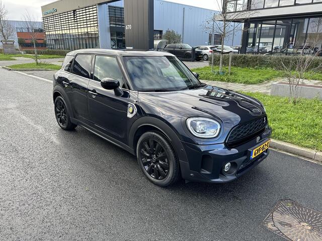 Mini COUNTRYMAN 2.0 Cooper S E ALL4 Chili Leder HUD Keyless Carplay LED