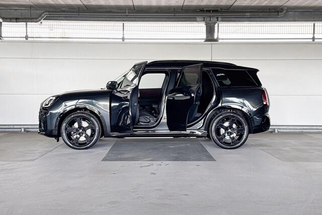 Mini COUNTRYMAN Electric E John Cooper Works L 66.5 kWh | Sport Stripes Zwart | Pakket L