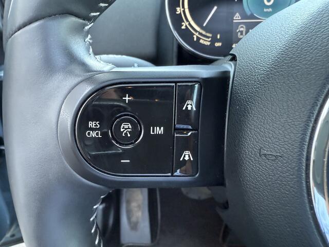 Mini COUNTRYMAN 1.5 Cooper Yours Pano/Leder/Camera/HUD AS ZATERDAG GESLOTEN
