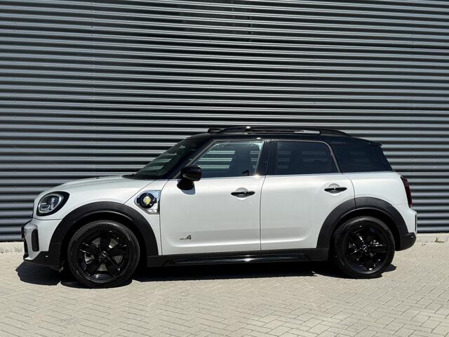 Mini COUNTRYMAN 2.0 Cooper S E ALL4 Pano/Camera/HUD/Apple