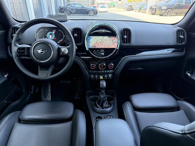 Mini COUNTRYMAN 2.0 Cooper S E ALL4 Pano/Camera/HUD/Apple