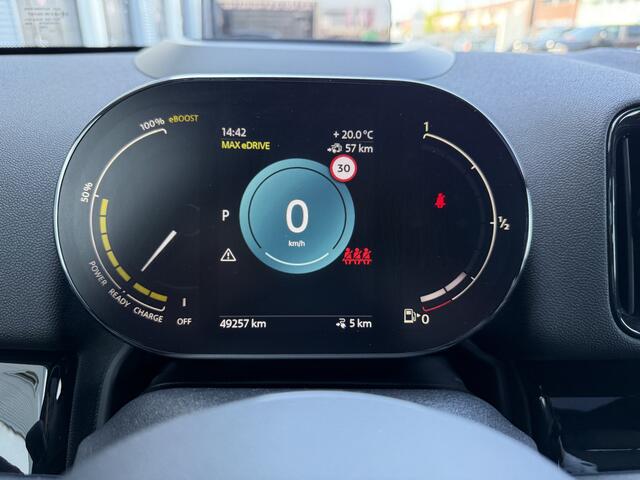 Mini COUNTRYMAN 2.0 Cooper S E ALL4 Pano/Camera/HUD/Apple