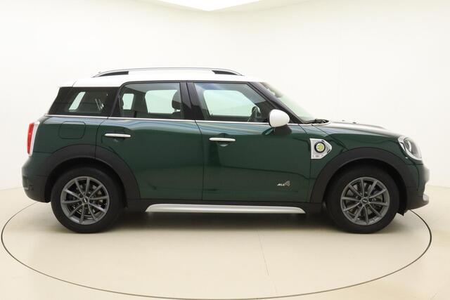 Mini COUNTRYMAN Mini Cooper S ALL4 Pepper 225 PK | Automaat | Plug-in Hybrid | John Cooper Works | Start/Stop | Navigatie | Parkeersensor | Cruise Control