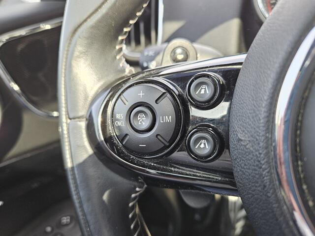 Mini COUNTRYMAN Mini 2.0 John Cooper Works ALL4 Chili 231pk | Panodak | Adaptive Cruise | Alcantara Sportstoelen | Trekhaak Afn. | Harman Kardon | Apple Carplay | 19"L.M | Camera | Keyless |