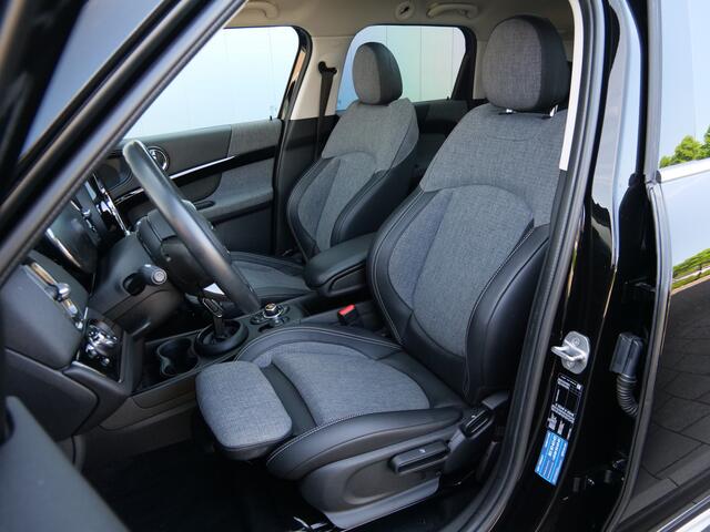 Mini COUNTRYMAN Mini 2.0 Cooper S 180pk Chili AUTOMAAT Panoramadak / Stoelverwarming / LED-koplampen