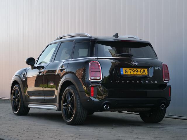 Mini COUNTRYMAN Mini 2.0 Cooper S 180pk Chili AUTOMAAT Panoramadak / Stoelverwarming / LED-koplampen
