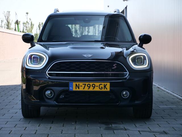 Mini COUNTRYMAN Mini 2.0 Cooper S 180pk Chili AUTOMAAT Panoramadak / Stoelverwarming / LED-koplampen