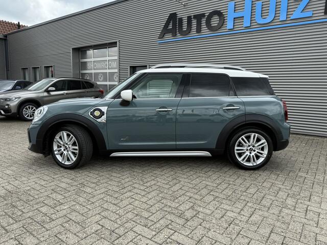 Mini COUNTRYMAN Mini 2.0 Cooper S E ALL4 Classic LED Leer PDC Carplay Panoramadak 18 Inch DAB