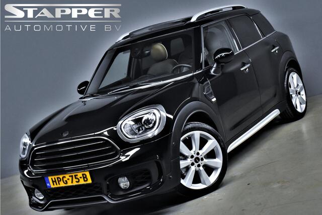Mini COUNTRYMAN Mini 1.5 136pk Automaat Cooper JCW-Pakket Pano/Carplay/H.kardon/Keyless/Camera/Adap.cruise/Head-up/Trekhaak