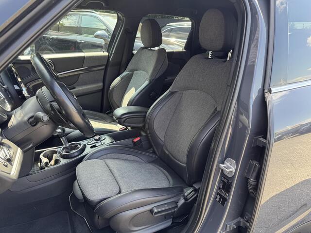 Mini COUNTRYMAN Mini 2.0 Cooper S Chili JCW | Navigatie | Cruise Control | Parkeersensoren | 19 Inch Lichtmetalen Velgen |