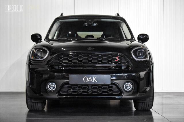Mini COUNTRYMAN Cooper SE Hybrid ALL4 Classic | Navigatie | Leder | LED | 18"LM | Camera | NL Auto | Midnight Black