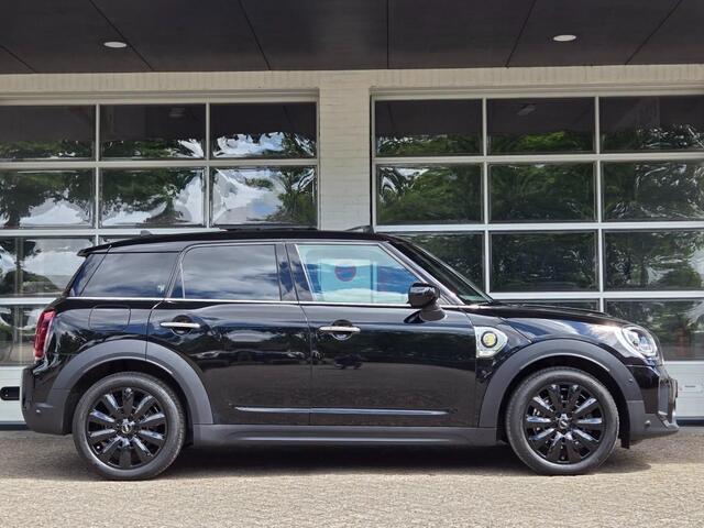 Mini COUNTRYMAN 2.0 CO.S E ALL4 Yours I PANORAMA I LEDER I CAMERA