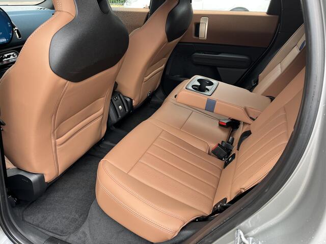 Mini COUNTRYMAN Mini E Favoured S 66.5 kWh ORIG. NL. NAP KM. | CAMERA | LEDER | STOEL + STUURVERWARMING