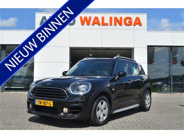 Mini COUNTRYMAN Mini 1.5 Cooper Business Edition Navi | Airco | Dakrails | Bluetooth | PDC | Metallic zwart