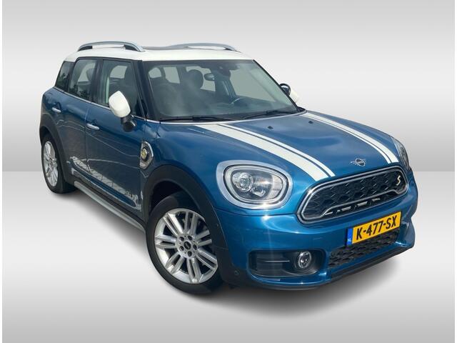 Mini COUNTRYMAN Mini 2.0 Cooper S E ALL4 Chili / Panoramadak / Camera / Head-up / Apple CarPlay / Navigatie / 18'' / Sportstoelen / Stoelverwarming / DAB / Cruise Control