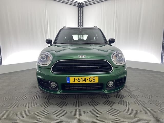 Mini COUNTRYMAN 1.5 Cooper Pepper II | Apple carplay | Navi | 18-inch | LED koplampen | Cruise