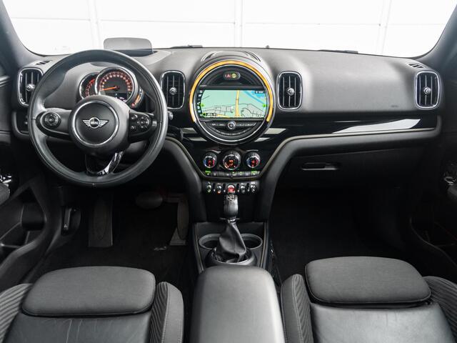 Mini COUNTRYMAN Cooper Aut. Chili + Panoramadak + Stoelverwarming