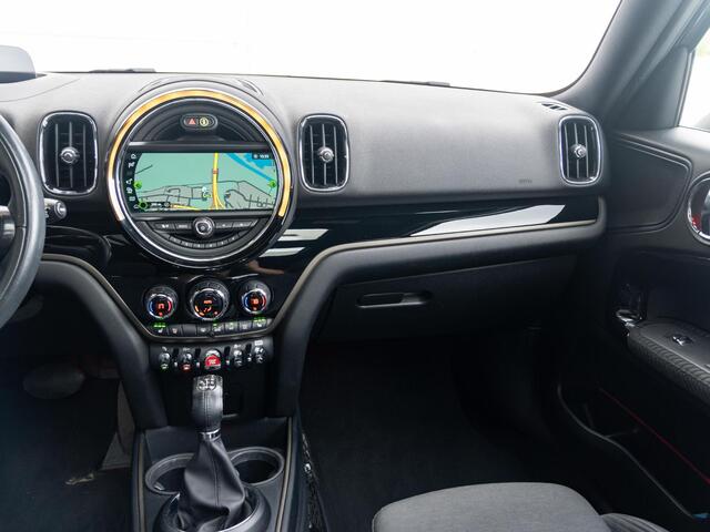 Mini COUNTRYMAN Cooper Aut. Chili + Panoramadak + Stoelverwarming