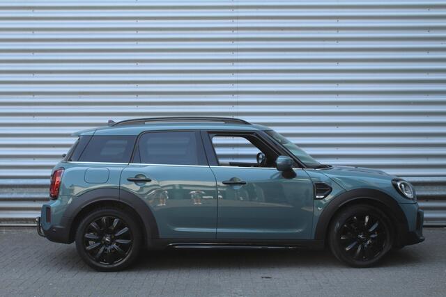 Mini COUNTRYMAN 1.5 136pk Business Edition AUTOMAAT NL-Auto NAP Clima Cruise Navi Carplay Camera 17"LMV Leder Afn. Trekhaak 1500kg