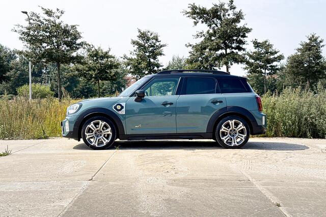 Mini COUNTRYMAN 2.0 Cooper S E ALL4 MINI Yours | Harman Kardon | Stoelverwarming | Glazen Panoramadak |
