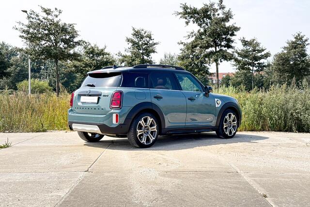 Mini COUNTRYMAN 2.0 Cooper S E ALL4 MINI Yours | Harman Kardon | Stoelverwarming | Glazen Panoramadak |