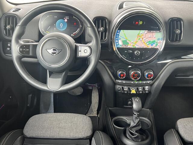 Mini COUNTRYMAN Mini 2.0 Cooper S E ALL4 PHEV Navigatie Sportstoelen Camera Keyless Led Dab Carplay Parkeersensoren Stuur +Stoelverwarming 1e Eigenaar Plug In Hybride