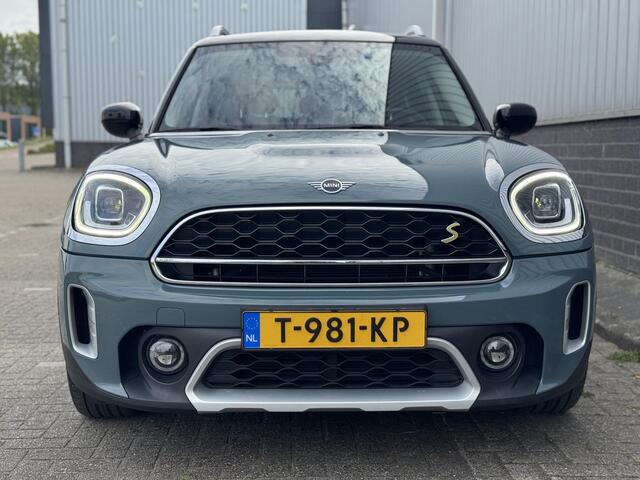 Mini COUNTRYMAN Mini 2.0 Cooper S E ALL4 MINI Yours Panoramadak | Leder | 19"