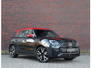 mini-countryman-mini-c--jcw-trim--