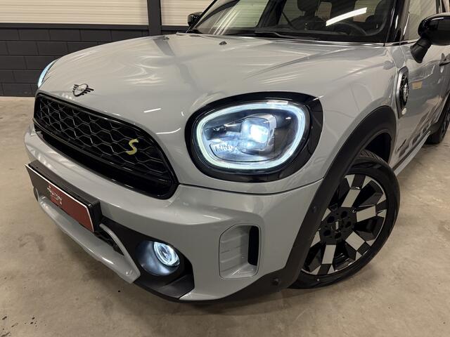 Mini COUNTRYMAN 2.0 Cooper SE ALL4 Untamed Edition MOMENTUM-GREY/HIGHLAND-GREEN LEER/PANO/H&K/HEAD-UP/CAMERA/18"TWO-TONE/UNION-FLAG A.LICHTEN/UNIEKE AUTO