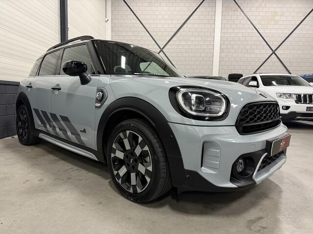 Mini COUNTRYMAN 2.0 Cooper SE ALL4 Untamed Edition MOMENTUM-GREY/HIGHLAND-GREEN LEER/PANO/H&K/HEAD-UP/CAMERA/18"TWO-TONE/UNION-FLAG A.LICHTEN/UNIEKE AUTO