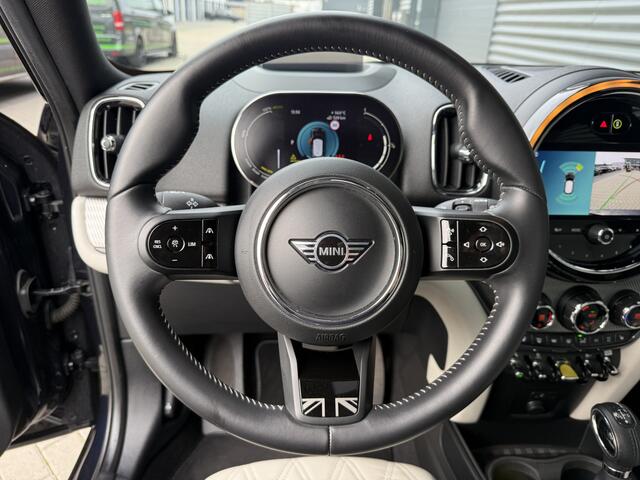 Mini COUNTRYMAN 2.0 Cooper S E ALL4 MINI Yours Pano/Leder/Camera