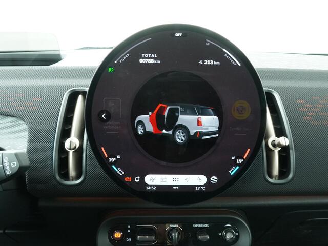 Mini COUNTRYMAN SE ALL4 Classic M Plus |Panoramadak|Trekhaak|Head-up|Climate Control|Stoelverwarming|