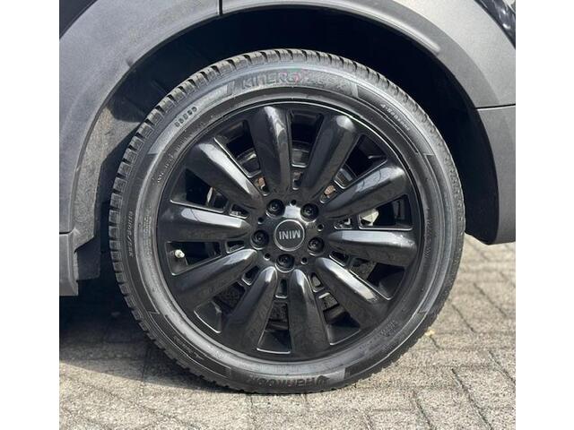 Mini COUNTRYMAN 2.0 Cooper S E ALL4 Black Pack Panoramadak, Head-Up, H/K geluidsinstallatie, 18" LM velgen, enz