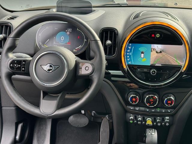 Mini COUNTRYMAN 2.0 Cooper S E ALL4 Black Pack Panoramadak, Head-Up, H/K geluidsinstallatie, 18" LM velgen, enz