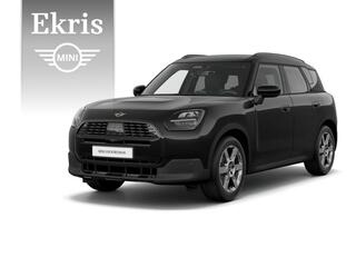 mini-countryman-c--blackyard-edito