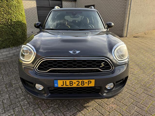 Mini COUNTRYMAN Mini 2.0 Cooper S E ALL4 Chili