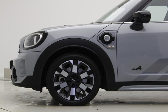 Mini COUNTRYMAN 2.0 Cooper SE ALL4 Untamed Edition | Premium Go Pack | Extra getint glas achter | Active Cruise Control (ACC) | Camera | Leder | Trekhaak alleen voor fietsendrager