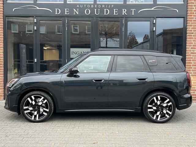 Mini COUNTRYMAN Mini 1.5 C John Cooper Works XL PANO/MASSAGE ALLE OPTIE'S!!